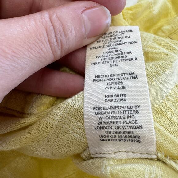 Free People Top Womens Medium Yellow Loveland Button Down Raw Hem Cotton - Picture 8 of 12